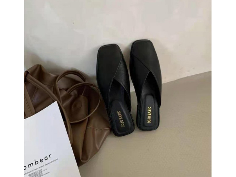 Flat Slippers 2022 New Fashion Khaki Leather Casual Outside Beach Summer Mules Shoes for Women Flat Slippers 2022 New Fashion Khaki Leather Casual Outside Beach Summer Mules Shoes for Women